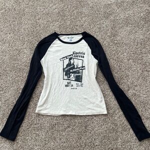 Brandy Melville graphic long sleeve